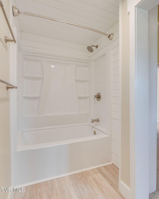 Photo #18: 907 Hopson Street