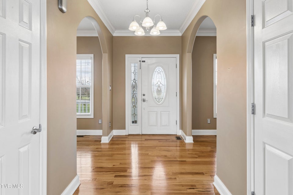 Photo #10: 401 Leesburg Road