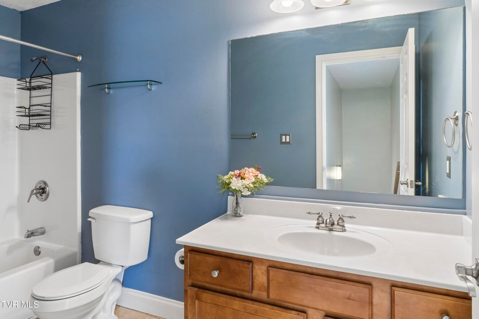 Photo #32: 401 Leesburg Road