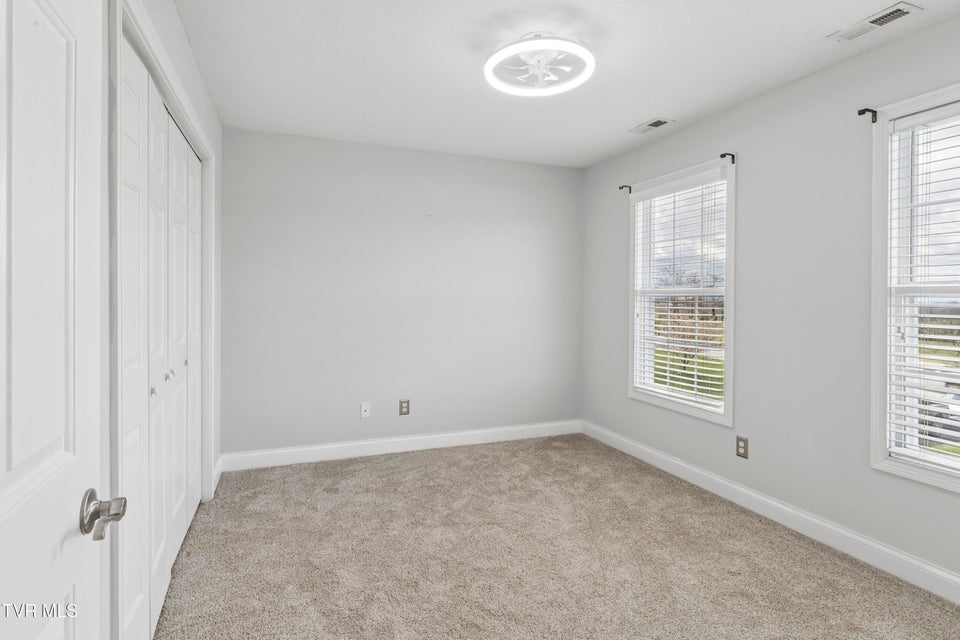 Photo #37: 401 Leesburg Road