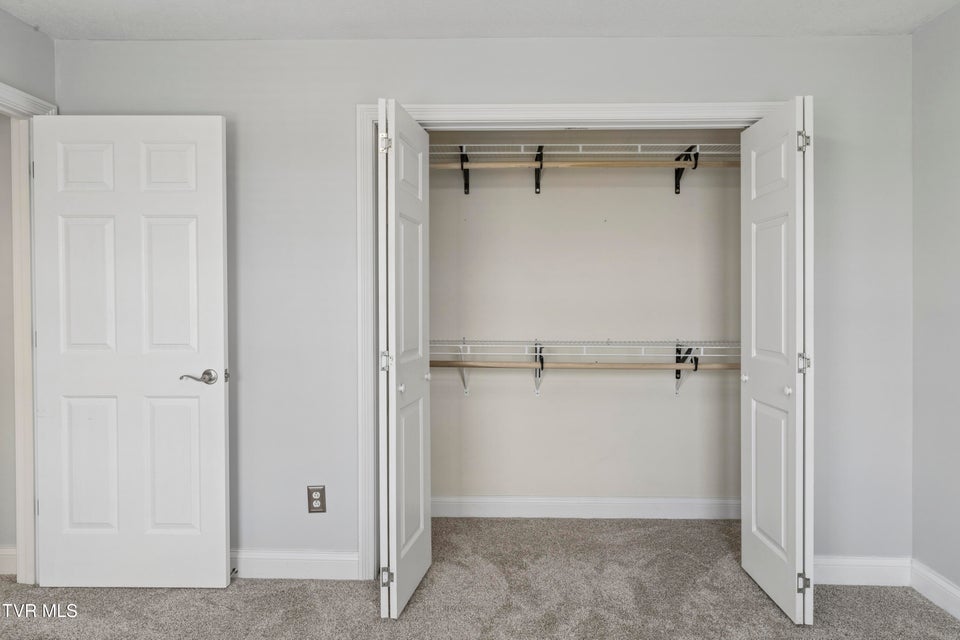 Photo #38: 401 Leesburg Road