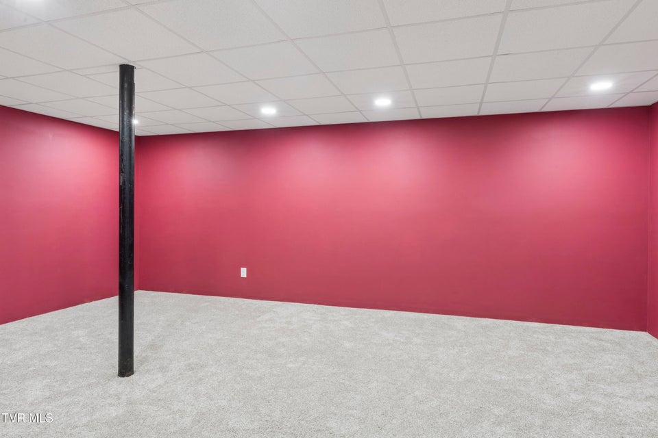 Photo #43: 401 Leesburg Road