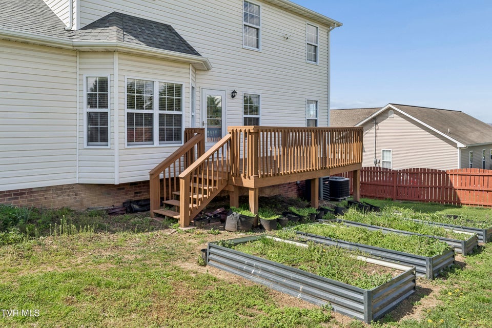 Photo #52: 401 Leesburg Road