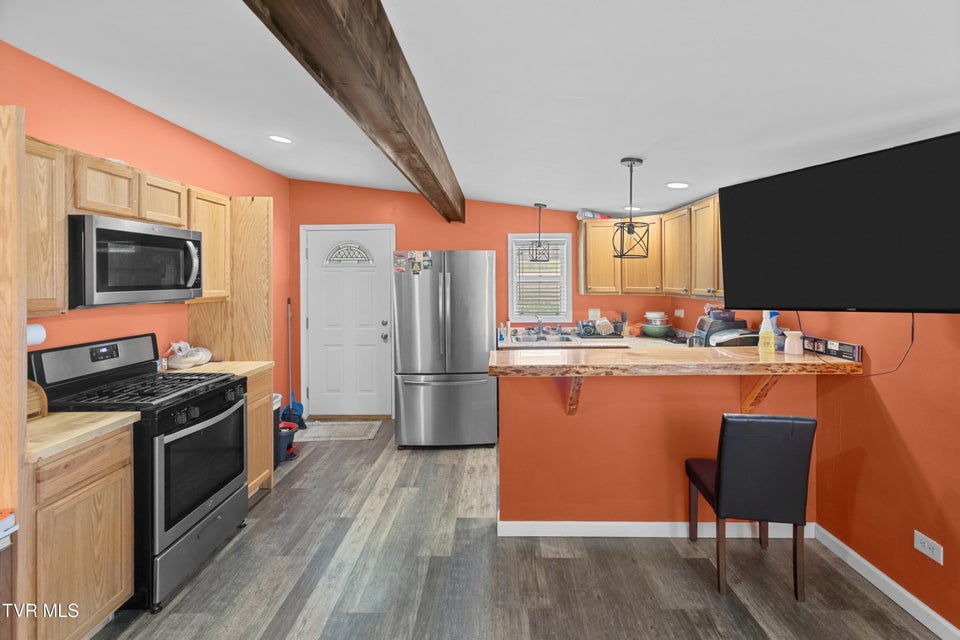 Photo #9: 6755 Erwin Highway