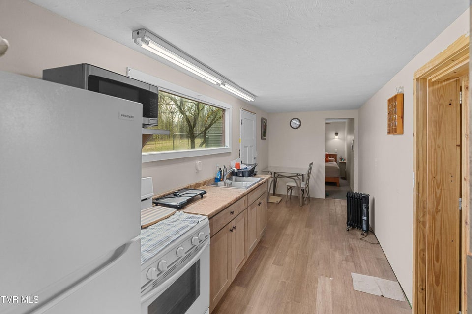 Photo #20: 6755 Erwin Highway