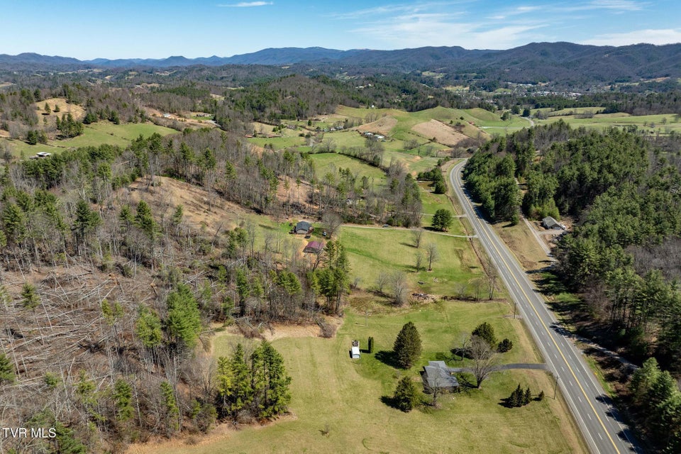 Photo #31: 2584 Highway 67 W 