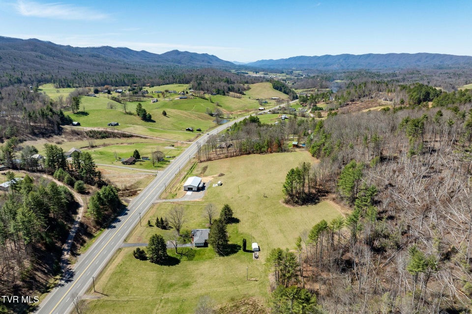 Photo #34: 2584 Highway 67 W 