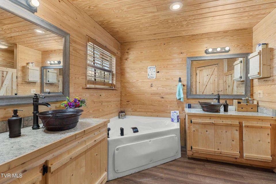 Photo #18: 2357 Hall Road