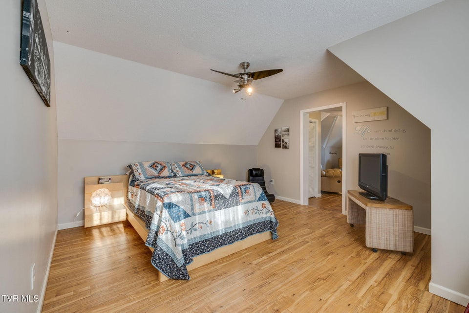 Photo #46: 104 Newt Wheelock Road