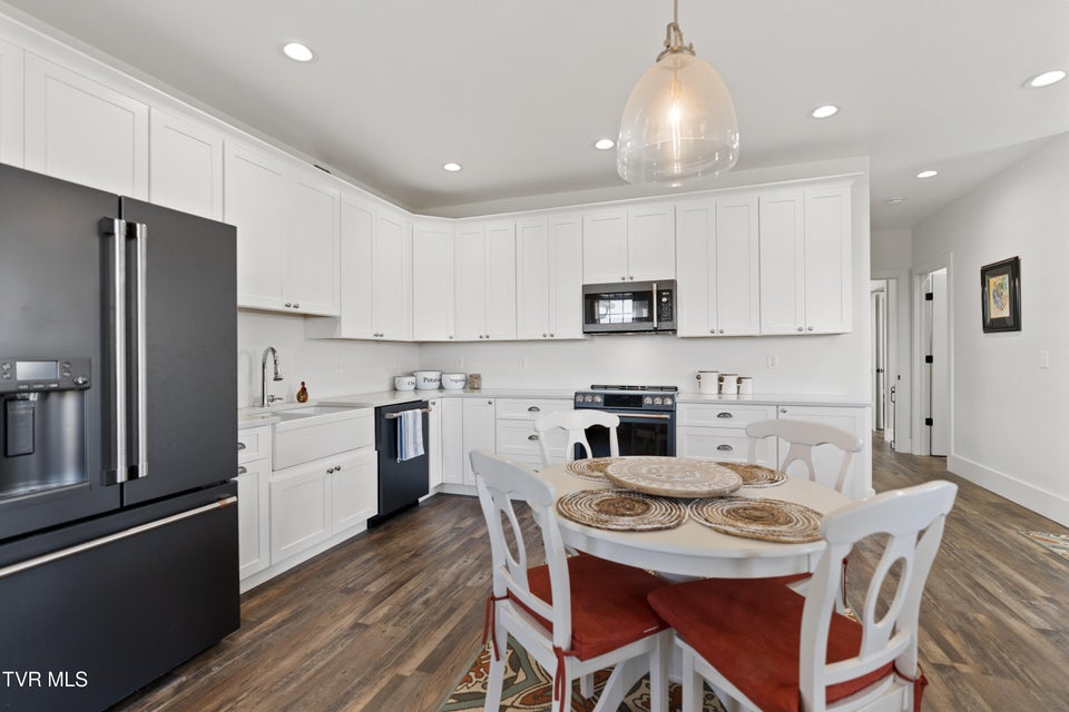 Photo #22: 811 Grassy Creek Road