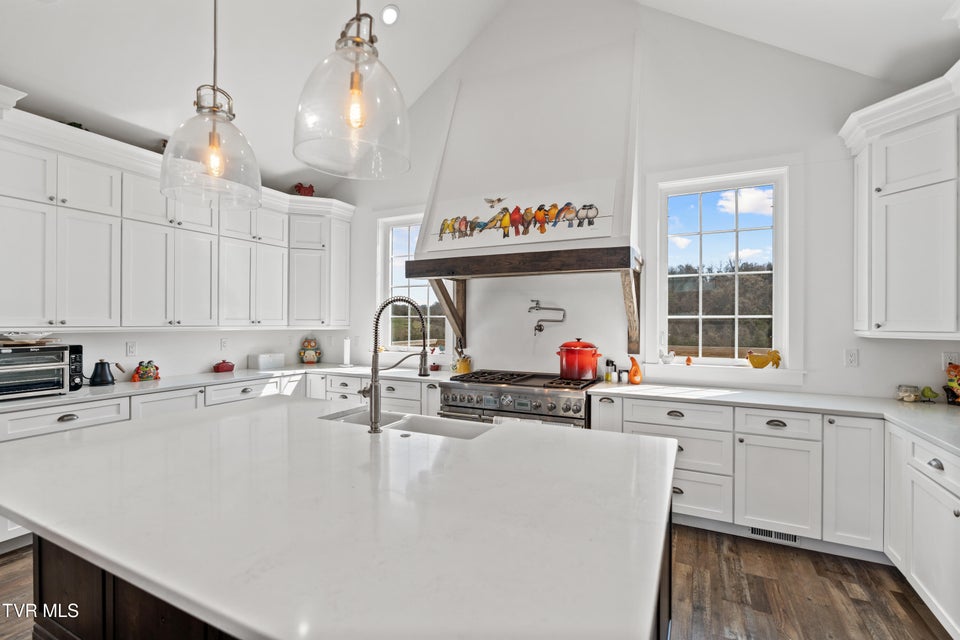 Photo #41: 811 Grassy Creek Road