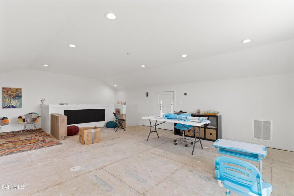 Photo #54: 811 Grassy Creek Road