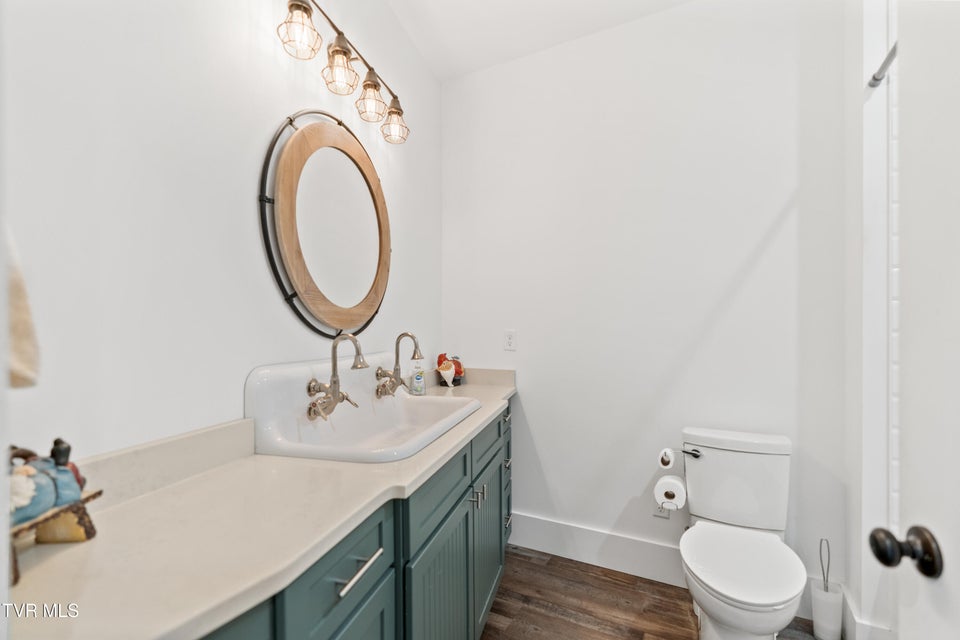 Photo #62: 811 Grassy Creek Road