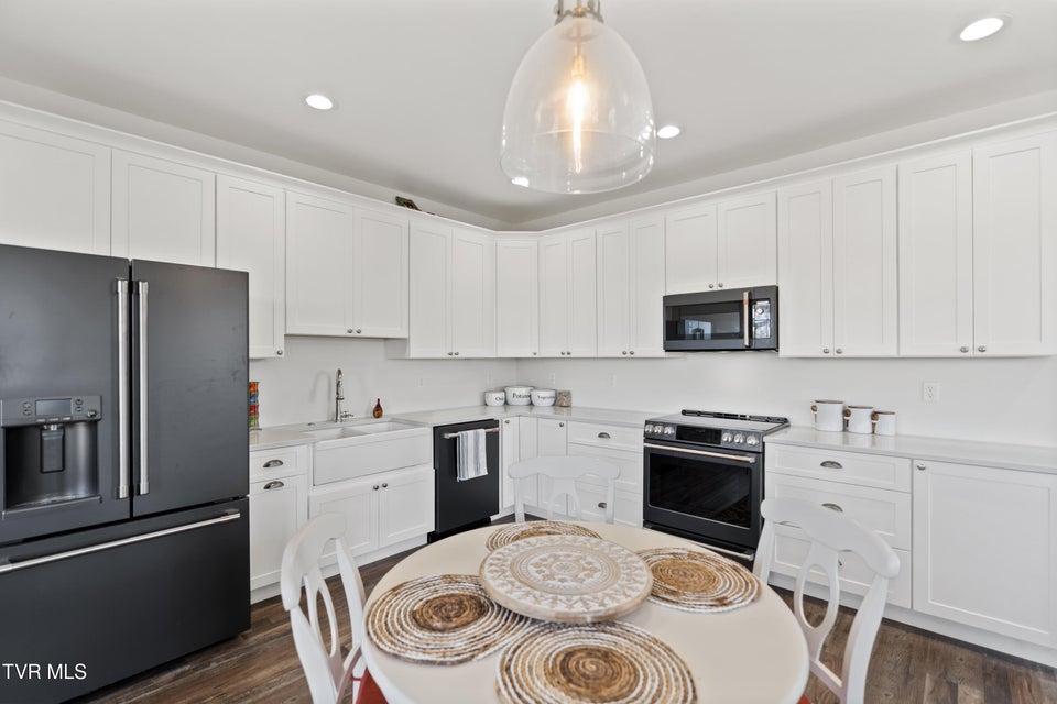 Photo #30: 811 Grassy Creek Road