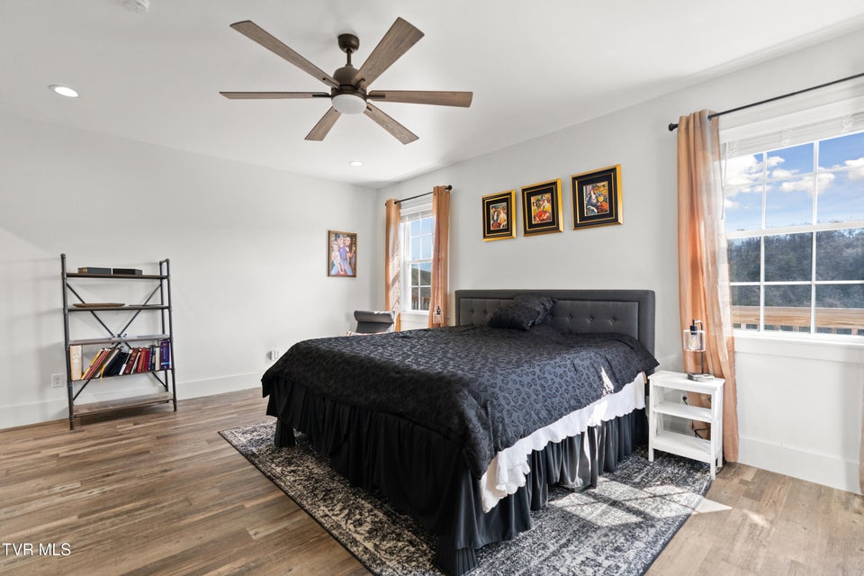 Photo #35: 811 Grassy Creek Road