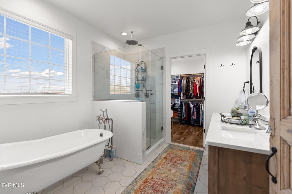 Photo #21: 811 Grassy Creek Road