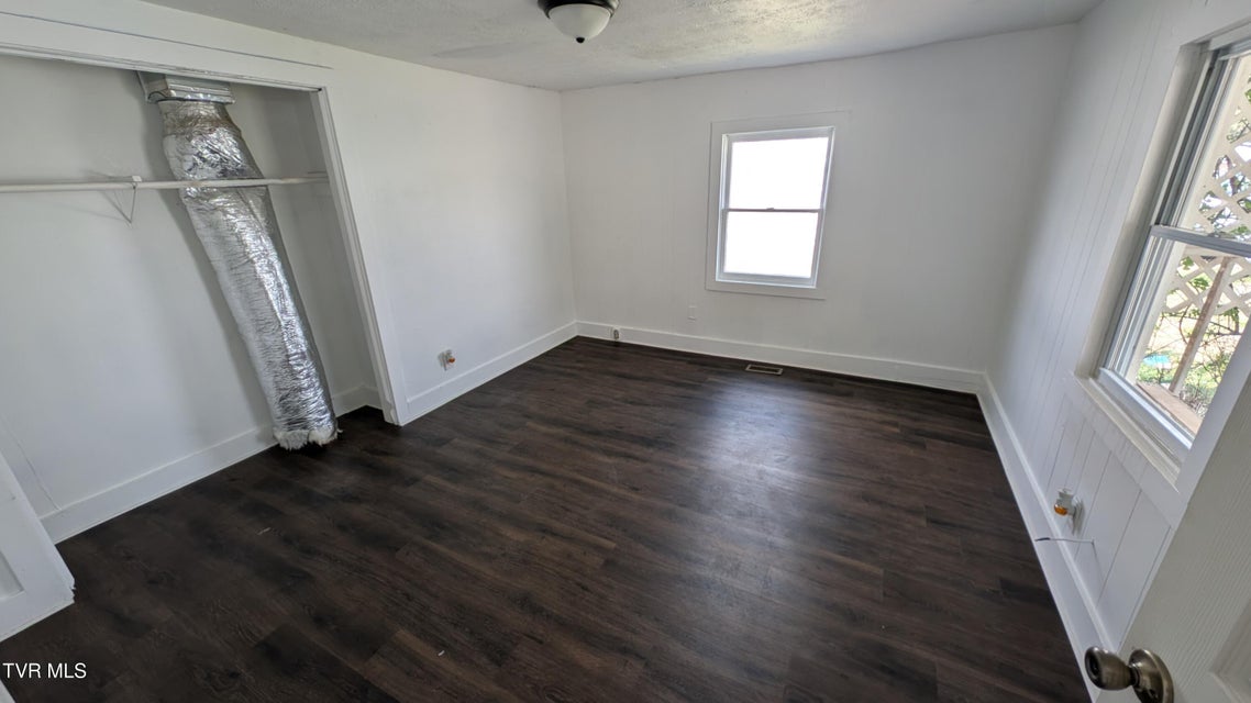 Photo #8: 1908 Darnell Drive