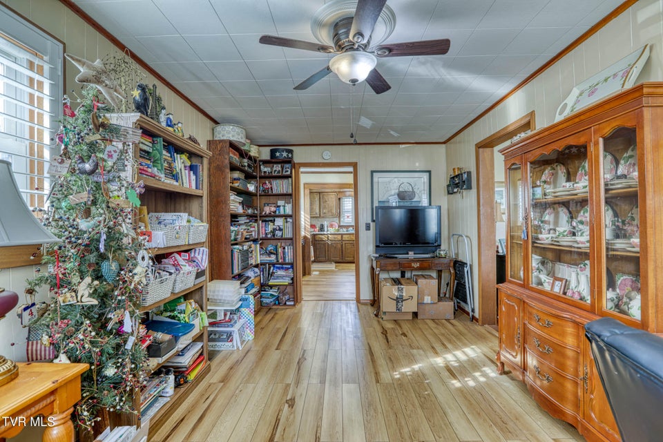 Photo #12: 1826 Kenwood Road