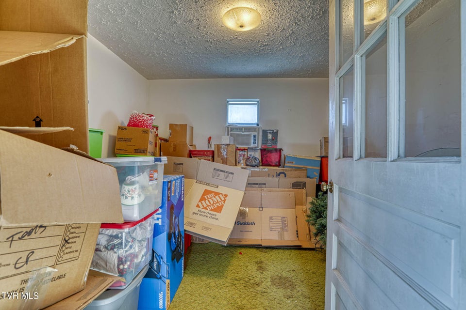 Photo #31: 1826 Kenwood Road