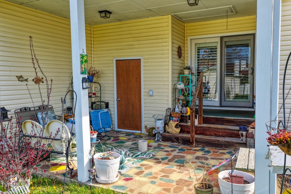 Photo #40: 1826 Kenwood Road