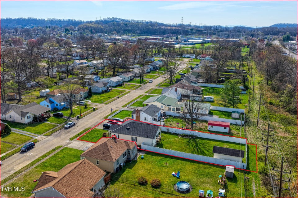 Photo #57: 1826 Kenwood Road