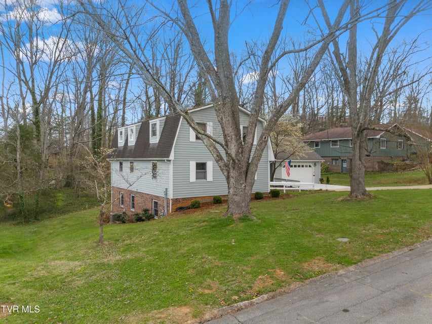 Photo #46: 1204 Rambling Court