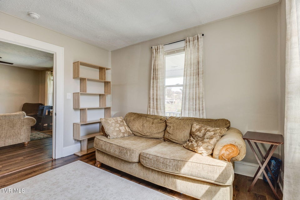 Photo #20: 2046 Carolina Avenue