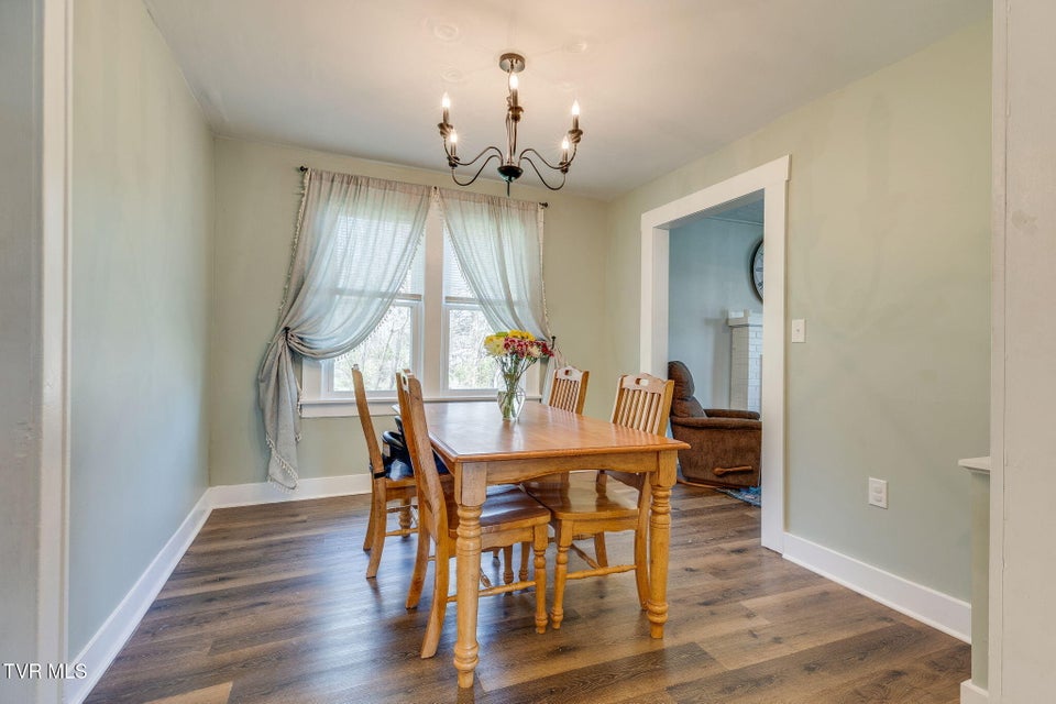 Photo #7: 2046 Carolina Avenue