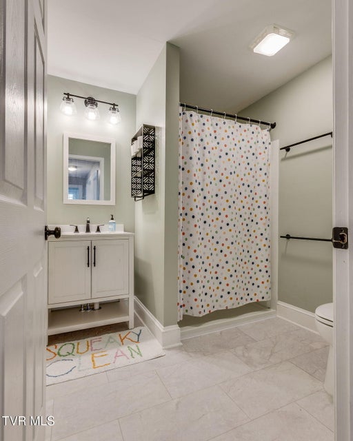 Photo #18: 2046 Carolina Avenue