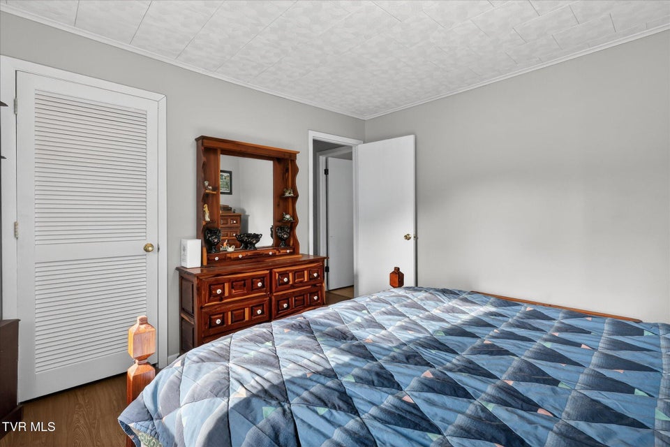 Photo #18: 122 Haines Road