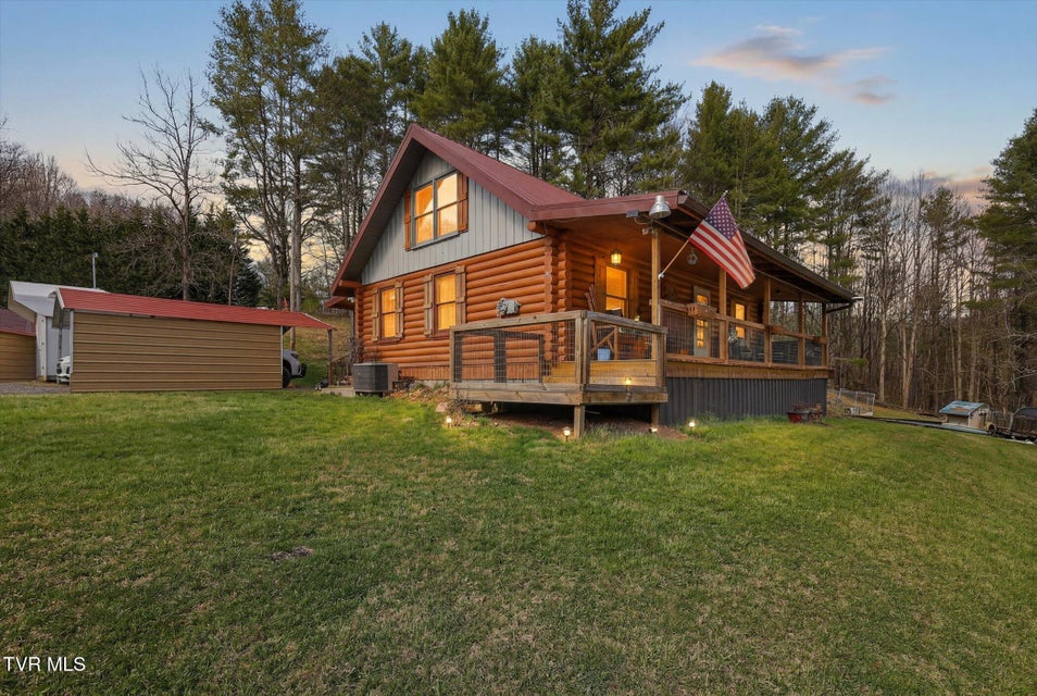 Photo #2: 250 Beaver Walk Road