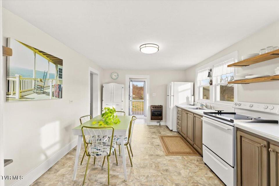 Photo #23: 1415 Church Street