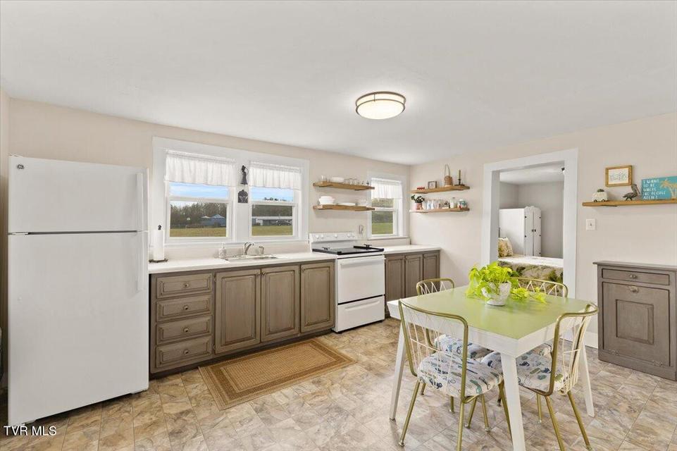 Photo #25: 1415 Church Street