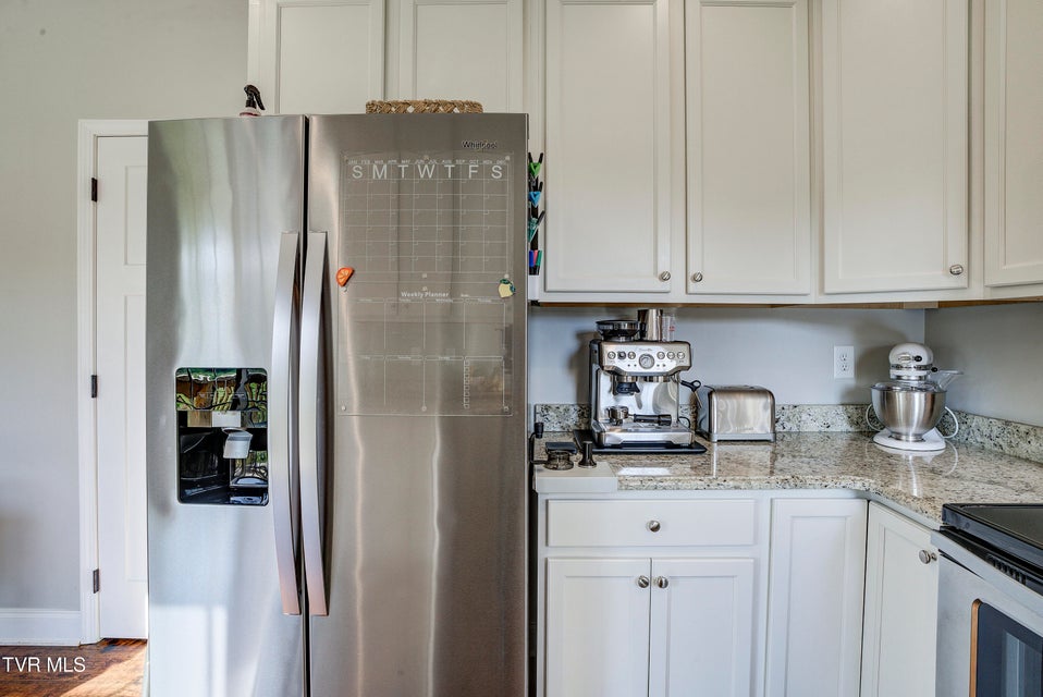 Photo #11: 120 Hopper Road