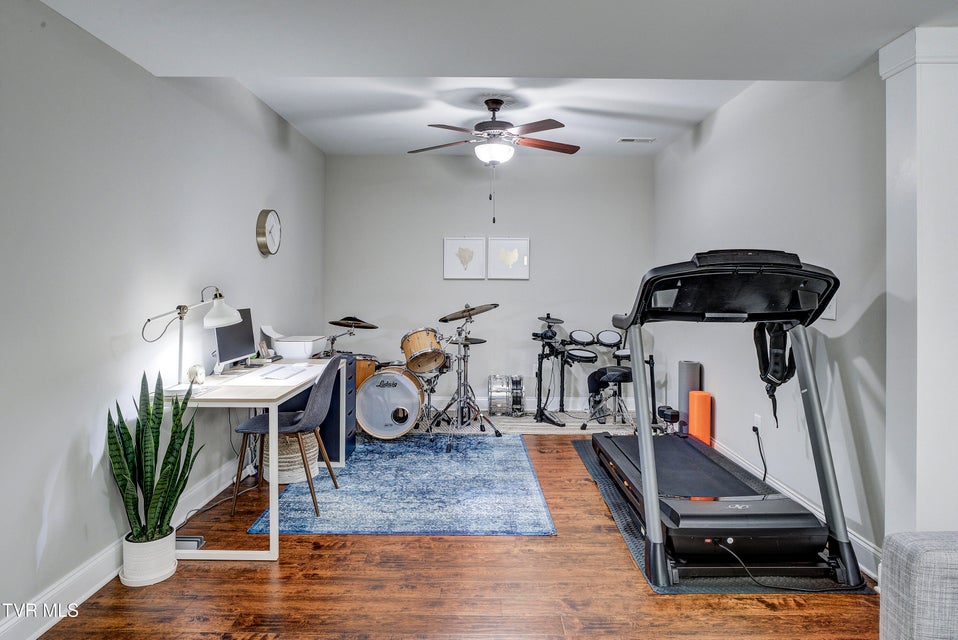 Photo #34: 120 Hopper Road