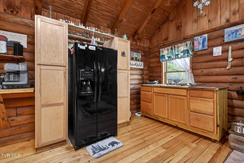 Photo #9: 250 Beaver Walk Road