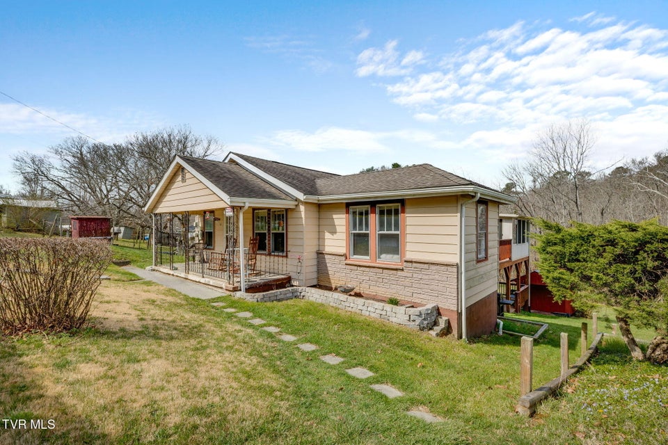 Photo #3: 1632 Paperville Road