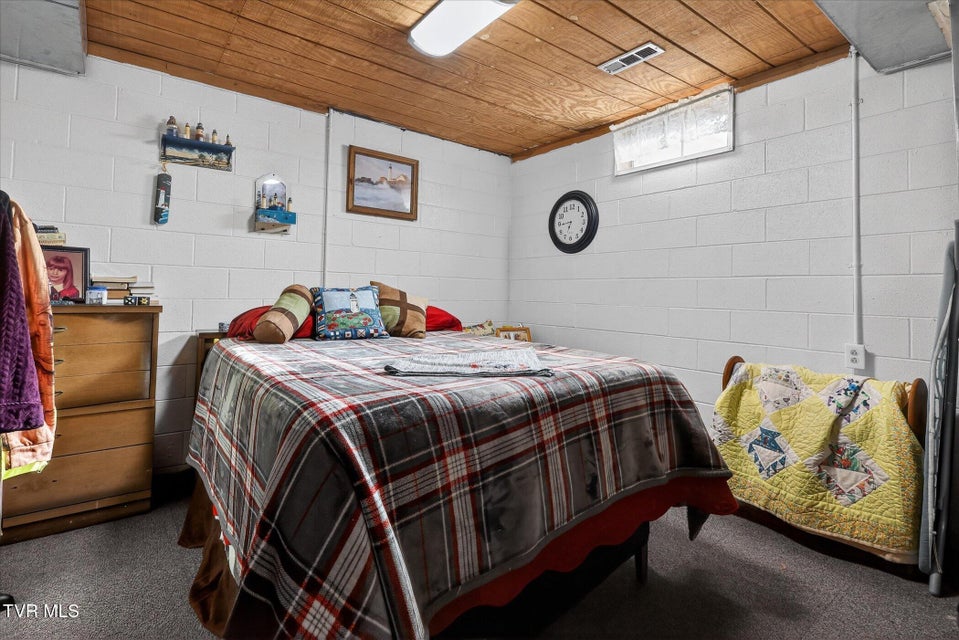 Photo #27: 250 Beaver Walk Road