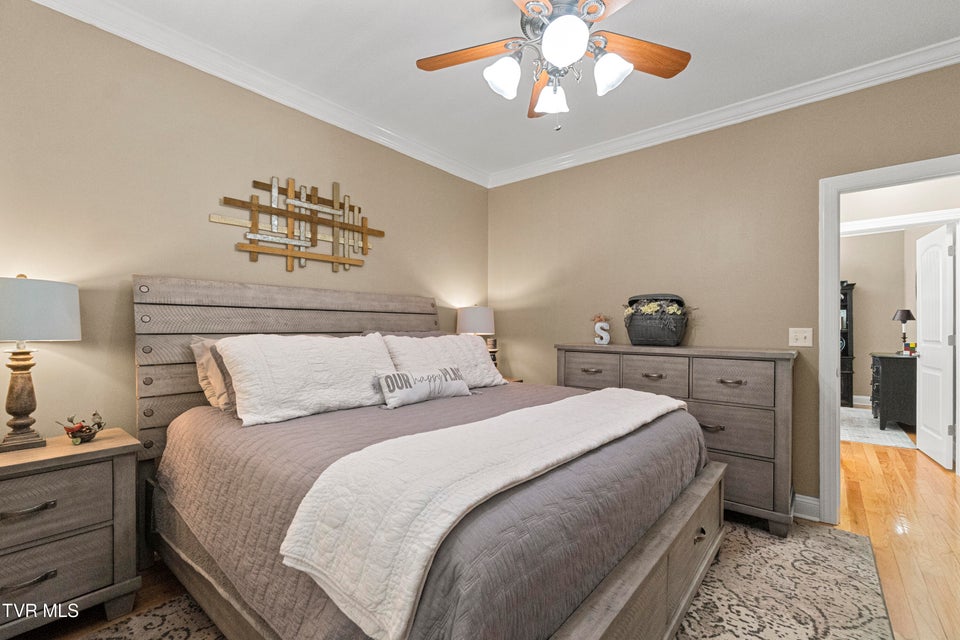 Photo #43: 177 Forest Lane