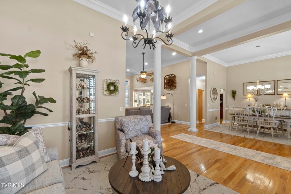 Photo #8: 177 Forest Lane