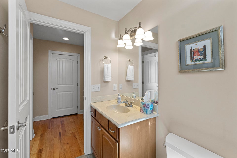 Photo #57: 177 Forest Lane