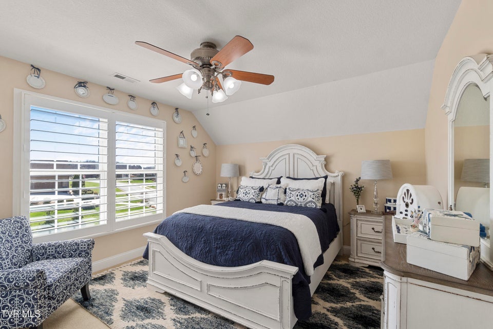 Photo #59: 177 Forest Lane