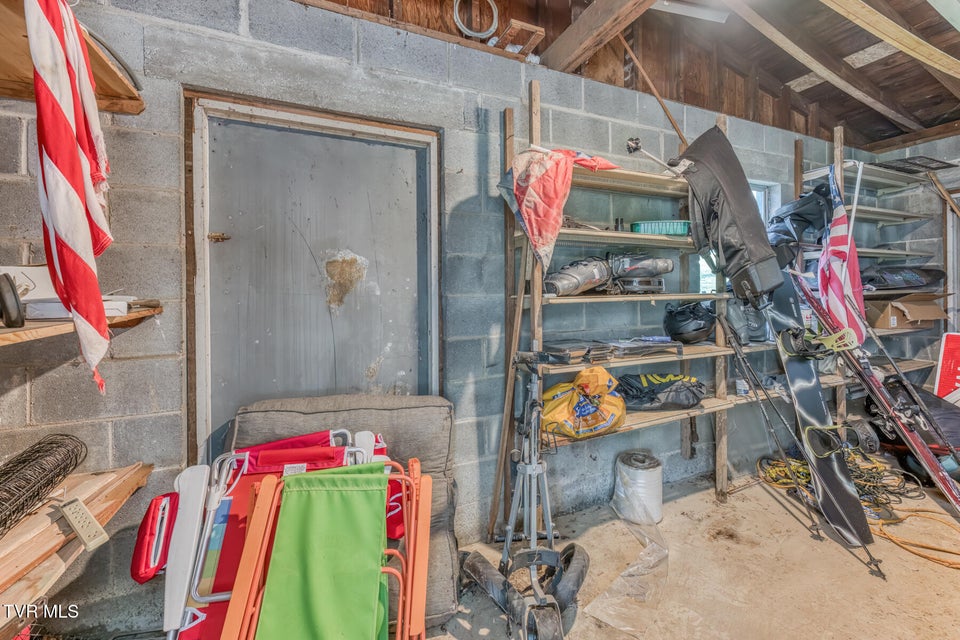 Photo #35: 837 Parkway Boulevard