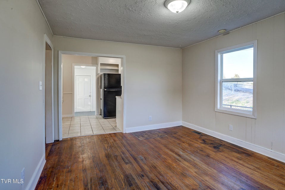 Photo #3: 2012 Meadowview Parkway