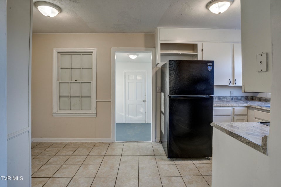 Photo #5: 2012 Meadowview Parkway