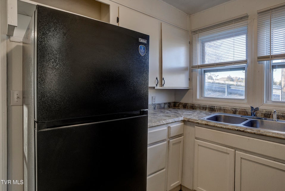 Photo #8: 2012 Meadowview Parkway