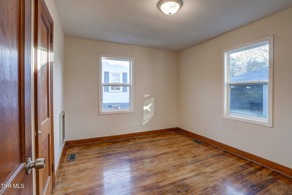 Photo #13: 2012 Meadowview Parkway