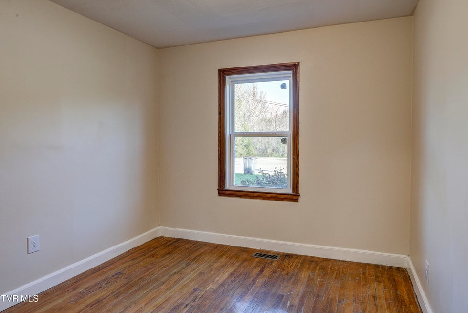 Photo #17: 2012 Meadowview Parkway