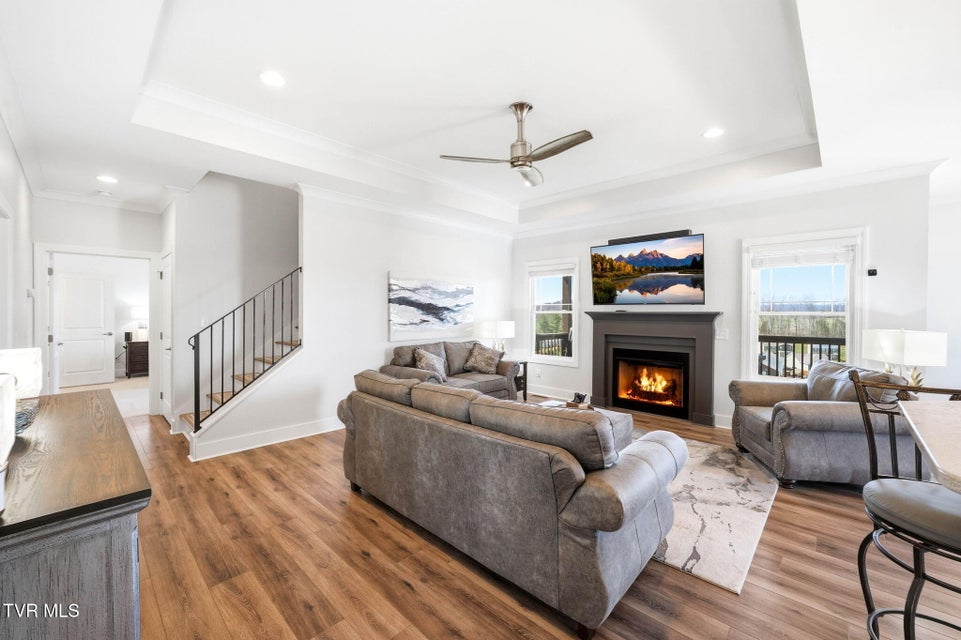 Photo #12: 3078 Calton Hill