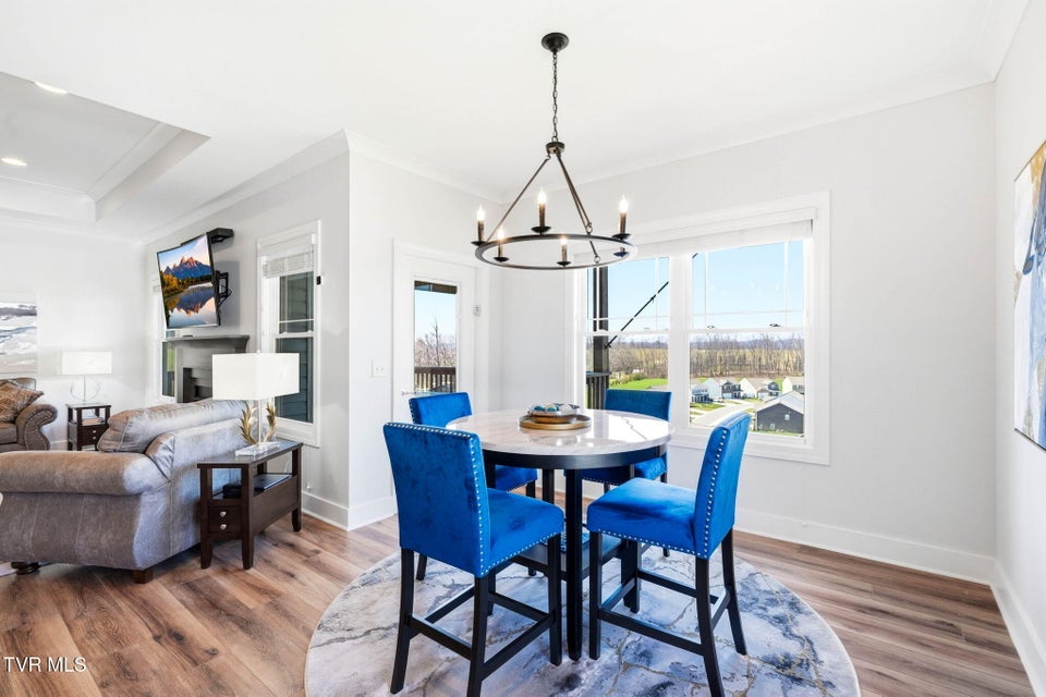 Photo #9: 3078 Calton Hill